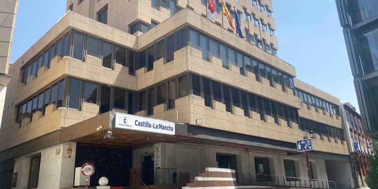Cambios en la atención presencial de la Junta en Guadalajara por las obras del edificio de la calle Topete Cambios en la atención presencial de la Junta en Guadalajara por las obras del edificio de la calle Topete