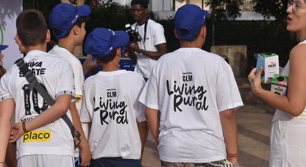 Deporte, gastronomía y música gratis: el festival CLM Living Rural llega este viernes a Villares del Saz 2 Deporte, gastronomía y música gratis el festival CLM Living Rural llega este viernes a Villares del Saz