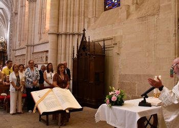 El Ayuntamiento de Cuenca cumple con el voto a Santa Ana en la Catedral en el día de su festividad