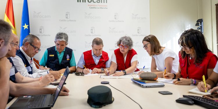 El Consejo de Gobierno abordará este martes la coordinación y los planes de recuperación de los municipios afectados por el incendio de La Mierla El Consejo de Gobierno abordará este martes la coordinación y los planes de recuperación de los municipios afectados por el incendio de La Mierla