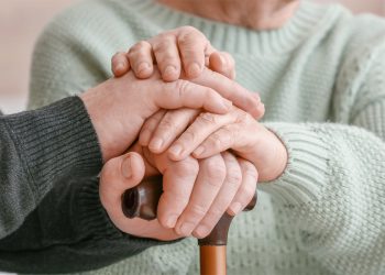 El PSOE acusa a Beatriz Jiménez de ir contra 11.400 familias de Cuenca en situación de dependencia