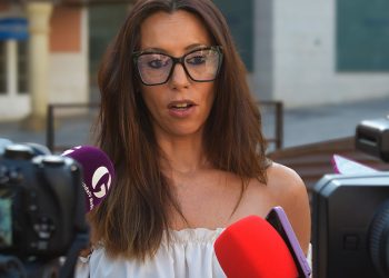 El PSOE denuncia que el “ansia recaudatoria” de Guarinos “le está costando al contribuyente más de 1.000 euros en lo que llevamos de mandato”