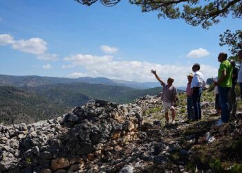 El archivo de los guerrilleros de Santa Cruz de Moya se abre a la UCLM: 200 testimonios y rutas por la Línea XYZ