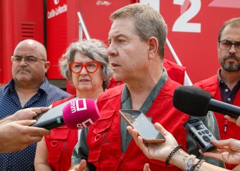 El incendio de La Mierla se mantiene en nivel 1 de alerta por precaución ante el riesgo de nuevos focos