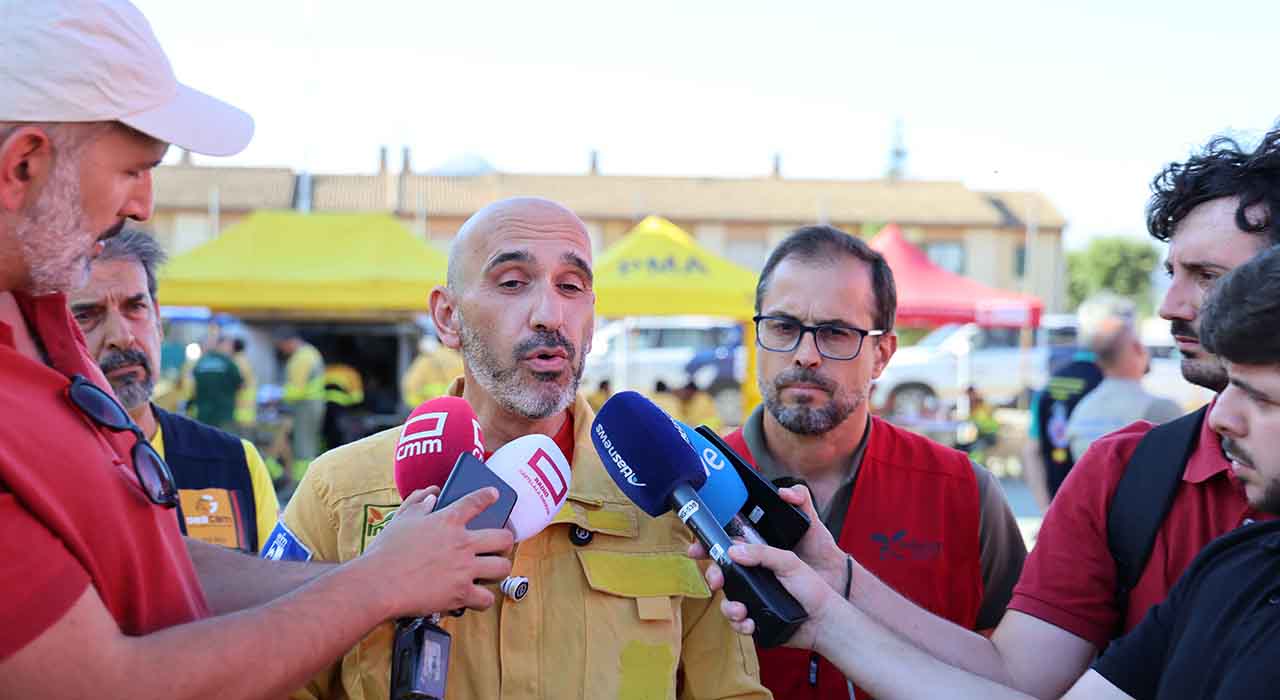El incendio de La Mierla supera las 26.000 hectáreas y el operativo pasa a la ofensiva 1 El incendio de La Mierla supera las 26.000 hectáreas y el operativo pasa a la ofensiva