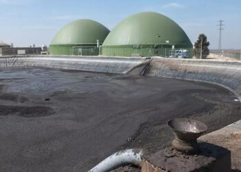 El proyecto de dos macroplantas de biometano moviliza a Torrejoncillo del Rey en plena crisis por los nitratos
