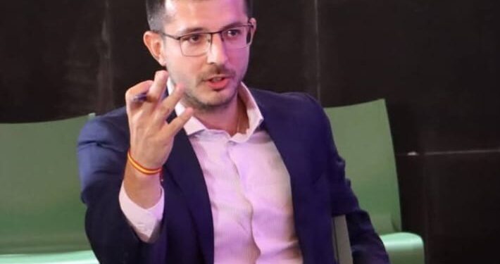 El reto de gobernar lo que crece y lo que resiste 1 El reto de gobernar lo que crece y lo que resiste