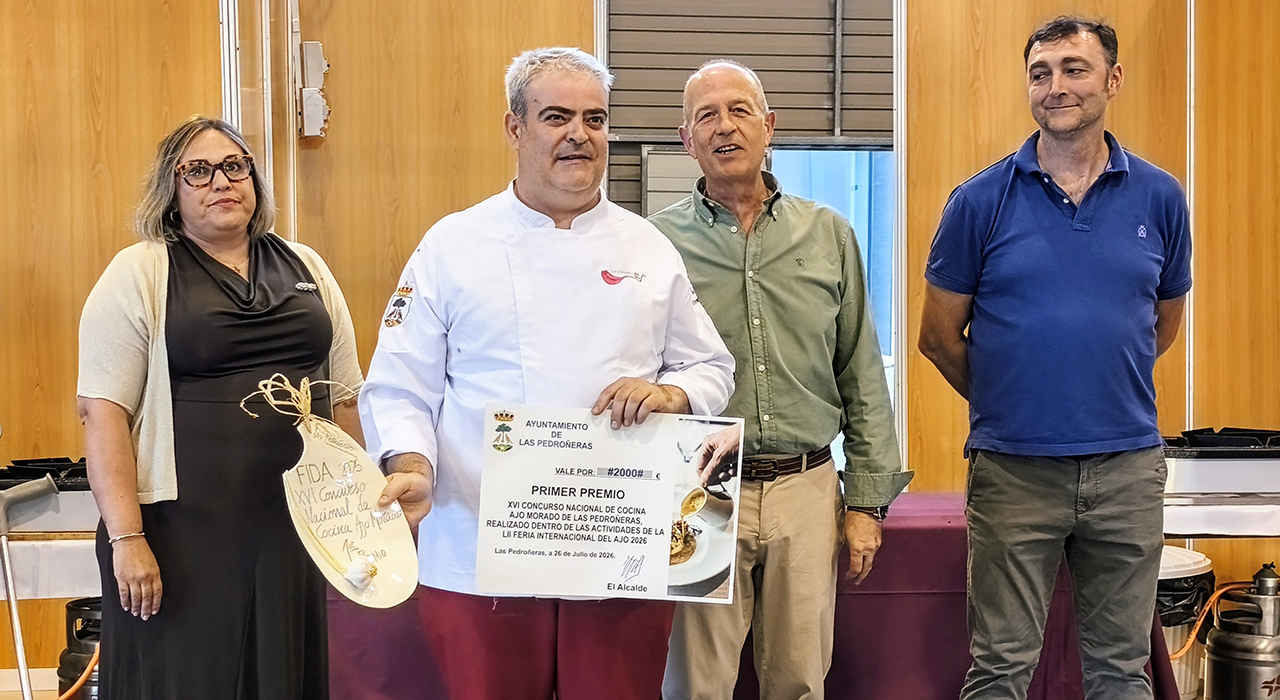 Emilio José Ramírez del Restaurante La Hospedería de El Provencio gana el XVI Concurso Nacional de Cocina ‘Ajo Morado Las Pedroñeras’ 1 Emilio José Ramírez del Restaurante La Hospedería de El Provencio gana el XVI Concurso Nacional de Cocina ‘Ajo Morado Las Pedroñeras’