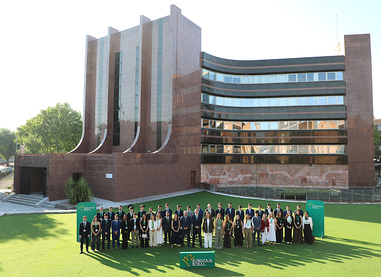 Eurocaja Rural convierte su programa de prácticas en una palanca de empleo, arraigo territorial y futuro para el talento universitario 2 Eurocaja Rural convierte su programa de prácticas en una palanca de empleo, arraigo territorial y futuro para el talento universitario