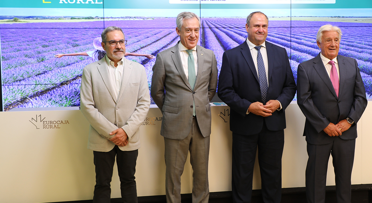 Eurocaja Rural refuerza su compromiso con el medio rural mediante un nuevo convenio con Recamder que movilizará hasta 60 millones de euros 2 Eurocaja Rural refuerza su compromiso con el medio rural mediante un nuevo convenio con Recamder que movilizará hasta 60 millones de euros