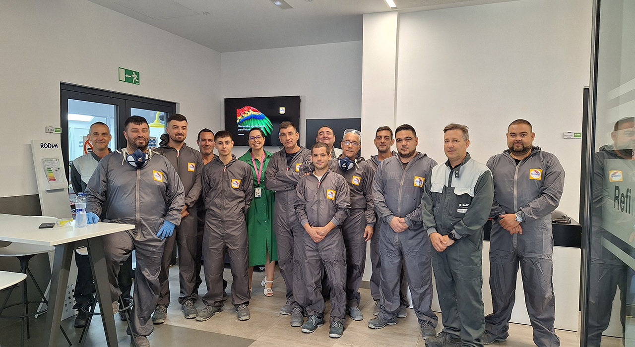 Éxito rotundo con Surventis y su marca Glasurit en el tercer seminario de pintura Mercedes-Benz celebrado en Guadalajara 1 Éxito rotundo con Surventis y su marca Glasurit en el tercer seminario de pintura Mercedes-Benz celebrado en Guadalajara