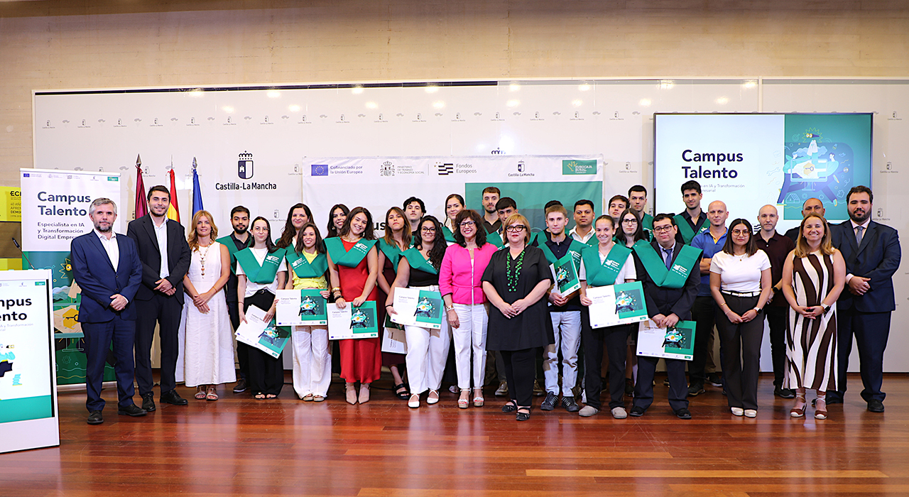 Fundación Eurocaja Rural y JCCM clausuran el 'Campus Talento' que impulsa la especialización en IA entre los jóvenes de Castilla-La Mancha 2 Fundación Eurocaja Rural y JCCM clausuran el 'Campus Talento' que impulsa la especialización en IA entre los jóvenes de Castilla-La Mancha