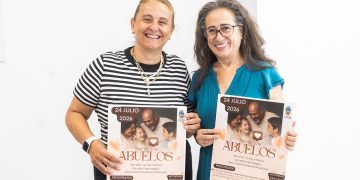 Guadalajara une a abuelos y nietos con una jornada gratuita de piscina y juegos para combatir la soledad