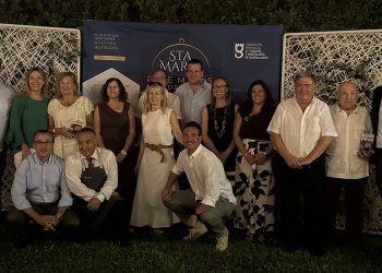 Guarinos destaca la fuerza de la hostelería de Guadalajara como motor económico y de encuentro social durante la I Gala de Santa Marta-Premios de Hostelería