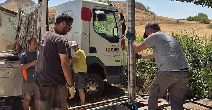 Huete repone su bomba de agua en 24 horas y evita cortes de suministro en pleno verano Huete repone su bomba de agua en 24 horas y evita cortes de suministro en pleno verano