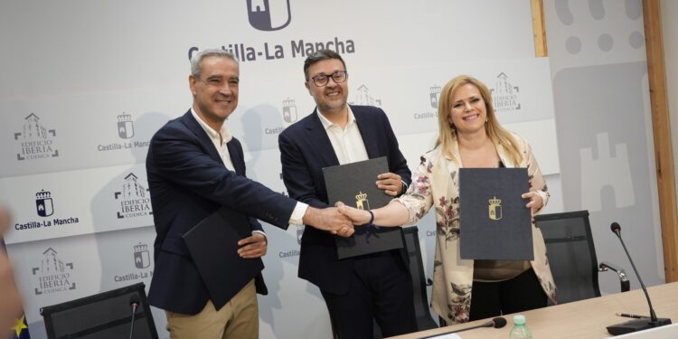 El Gobierno regional impulsa el talento joven en el Centro de Creadores Contemporáneos de Cuenca 1 Imagen 3 scaled 1
