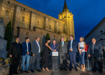 Inaugurada la nueva iluminación de la basílica Nuestra Señora de la Asunción en Villanueva de la Jara