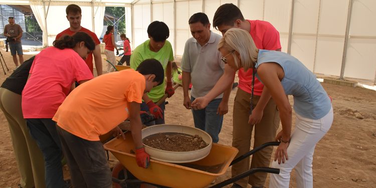 La Junta destina 585.000 euros a modernizar Noheda, Segóbriga y Ercávica y refuerza su uso turístico y educativo en Cuenca La Junta destina 585.000 euros a modernizar Noheda, Segóbriga y Ercávica y refuerza su uso turístico y educativo en Cuenca