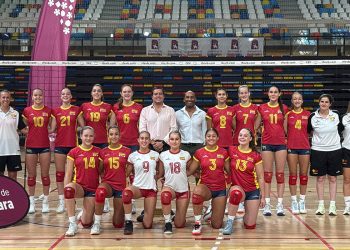 La Selección Sub-17 de voleibol se despide del Palacio Multiusos de Guadalajara rumbo al Mundial