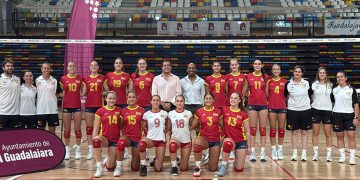 La Selección Sub-17 de voleibol se despide del Palacio Multiusos de Guadalajara rumbo al Mundial