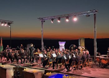 La Unión Musical Villamayorense estrena su 20º aniversario ante 400 personas y un recital en Segóbriga