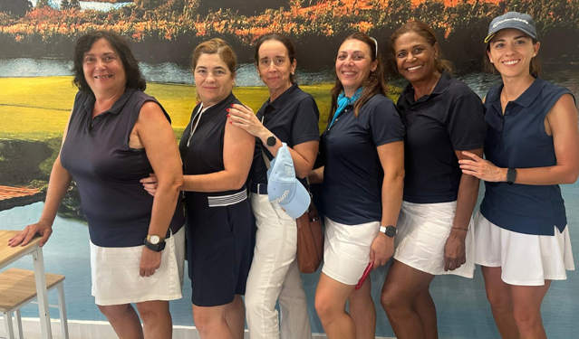 Lorena Page triunfa en el Provincial de Cuenca mientras el equipo femenino de Olalla Golf hace historia en la liga regional 1 Lorena Page triunfa en el Provincial de Cuenca mientras el equipo femenino de Olalla Golf hace historia en la liga regional