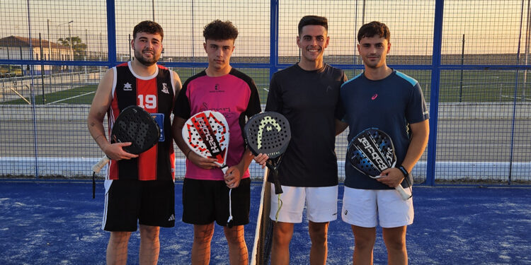 Los belmonteños Gabriel y Daniel Novalbos conquistan el Torneo de Pádel de Horcajo de Santiago