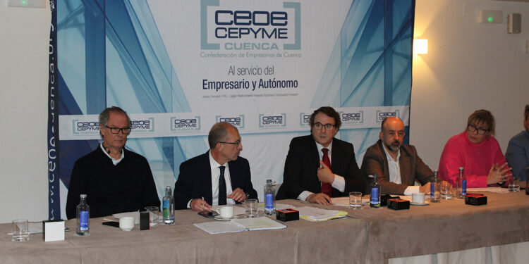 Los empresarios de Cuenca advierten de una crisis energética inminente por los conflictos en Oriente Medio