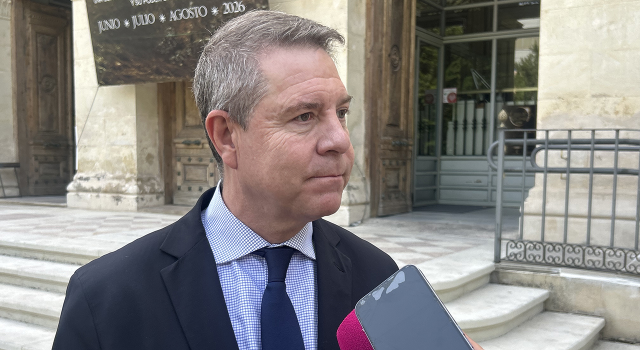 Page se despide de Isidoro Gómez Cavero en Cuenca: "Nos convertiremos en herederos de su pasión por la ciudad" 1 Page se despide de Isidoro Gómez Cavero en Cuenca Nos convertiremos en herederos de su pasión por la ciudad