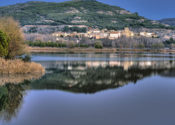 Pareja rechaza por unanimidad el parque eólico proyectado sobre uno de los principales espacios naturales del municipio