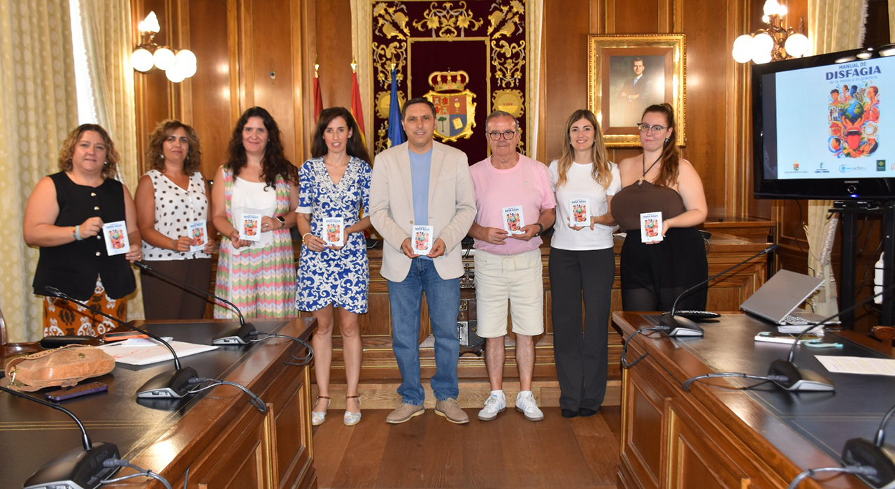 Parkinson Cuenca lanza una guía práctica para adaptar la hostelería local a la disfagia 1 Parkinson Cuenca lanza una guía práctica para adaptar la hostelería local a la disfagia