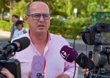 Rojo califica como «derroche innecesario» el proyecto de Guarinos para Cardenal González de Mendoza y pide que esos más de 10 millones de euros vayan a los barrios