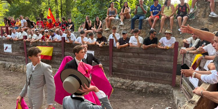 Romancos bate récord de asistencia en su concurso gastronómico y recauda fondos para la asociación 'Mi Voz por tu Sonrisa' 1 Romancos bate récord de asistencia en su concurso gastronómico y recauda fondos para la asociación 'Mi Voz por tu Sonrisa'