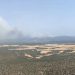 Selas amplía las evacuaciones por el incendio y mantiene cortada la N-211