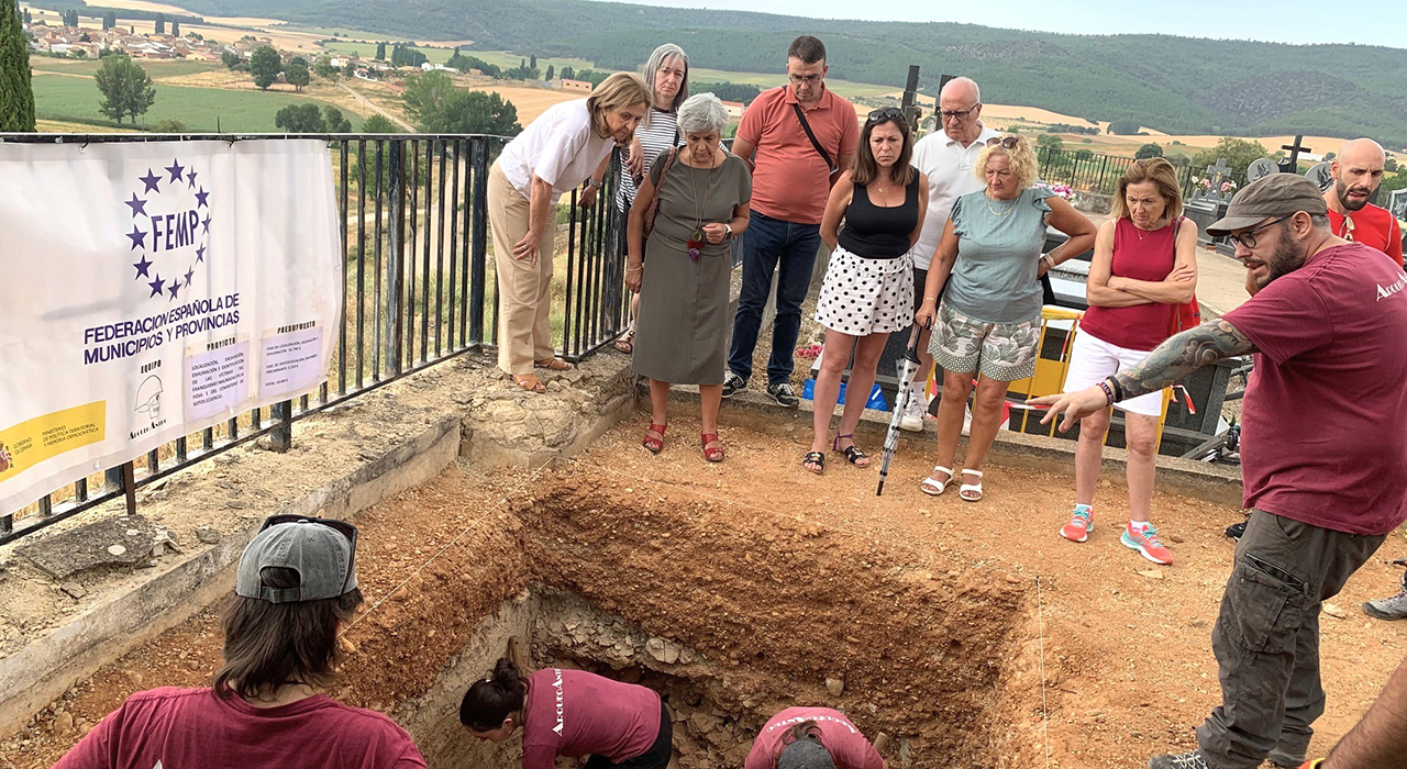 Sotos inicia la exhumación de cuatro víctimas del franquismo fusiladas en 1950 2 Sotos inicia la exhumación de cuatro víctimas del franquismo fusiladas en 1950