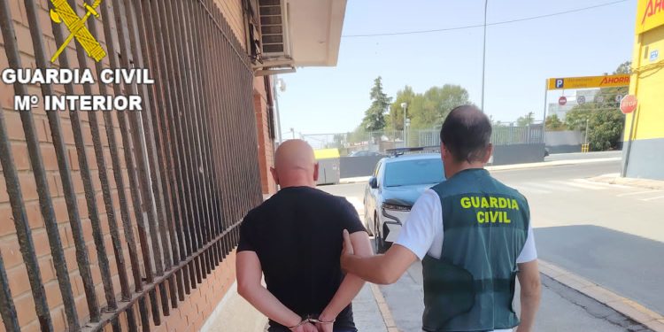 Tarancón destapa una cadena de robos en hostelería que se extiende a Cuenca y Toledo Tarancón destapa una cadena de robos en hostelería que se extiende a Cuenca y Toledo