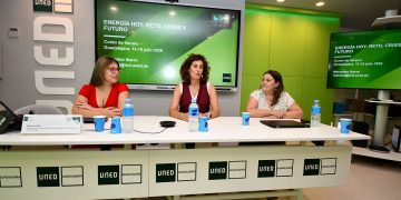 UNED Guadalajara despide sus cursos de verano con una radiografía práctica de la transición energética