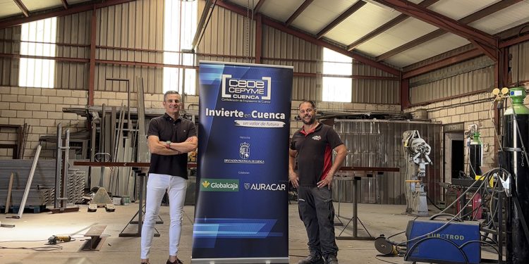 Un nuevo taller metálico refuerza el tejido empresarial de Villaescusa de Haro con el apoyo de Invierte en Cuenca Un nuevo taller metálico refuerza el tejido empresarial de Villaescusa de Haro con el apoyo de Invierte en Cuenca