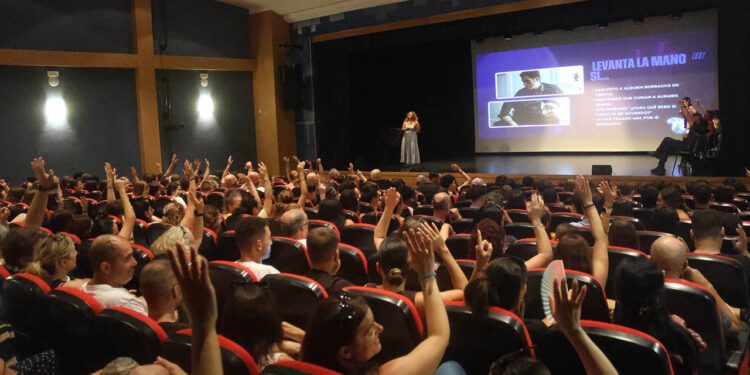 Unos 500 peñistas de Cabanillas participan en las charlas de formación para disfrutar de unas Fiestas “con cabeza” 1 Unos 500 peñistas de Cabanillas participan en las charlas de formación para disfrutar de unas Fiestas “con cabeza”