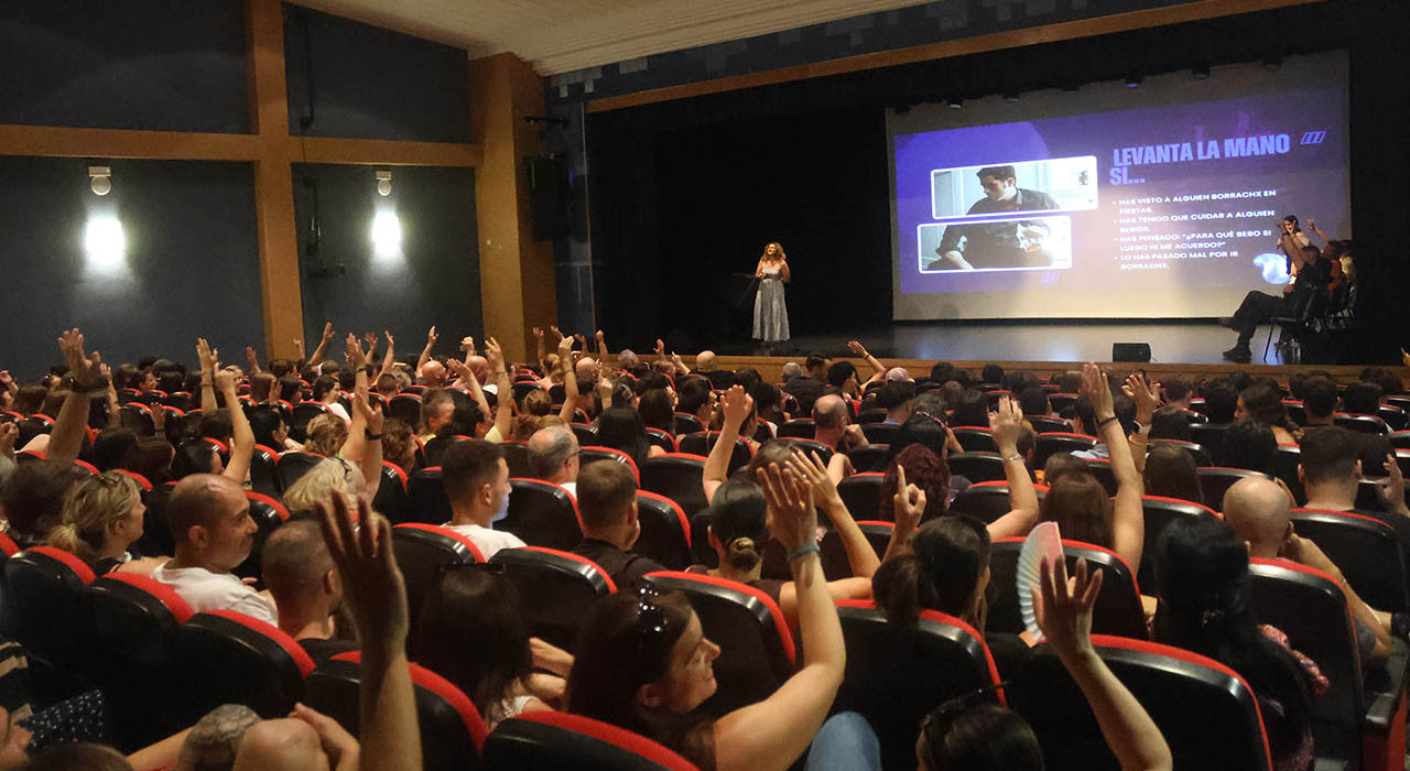 Unos 500 peñistas de Cabanillas participan en las charlas de formación para disfrutar de unas Fiestas “con cabeza” 2 Unos 500 peñistas de Cabanillas participan en las charlas de formación para disfrutar de unas Fiestas “con cabeza”