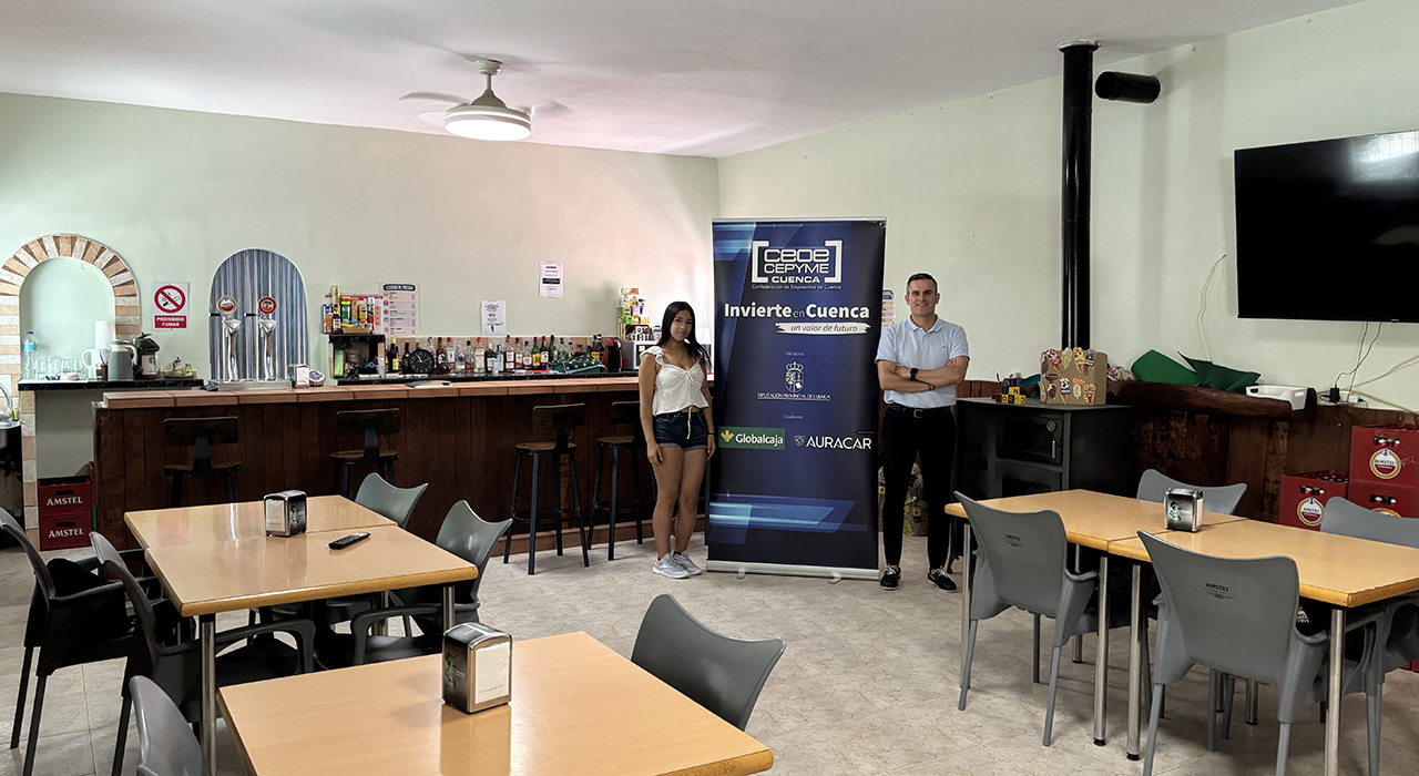 Villar del Maestre recupera su punto de encuentro vecinal con la apertura de la Taberna Vela 1 Villar del Maestre recupera su punto de encuentro vecinal con la apertura de la Taberna Vela