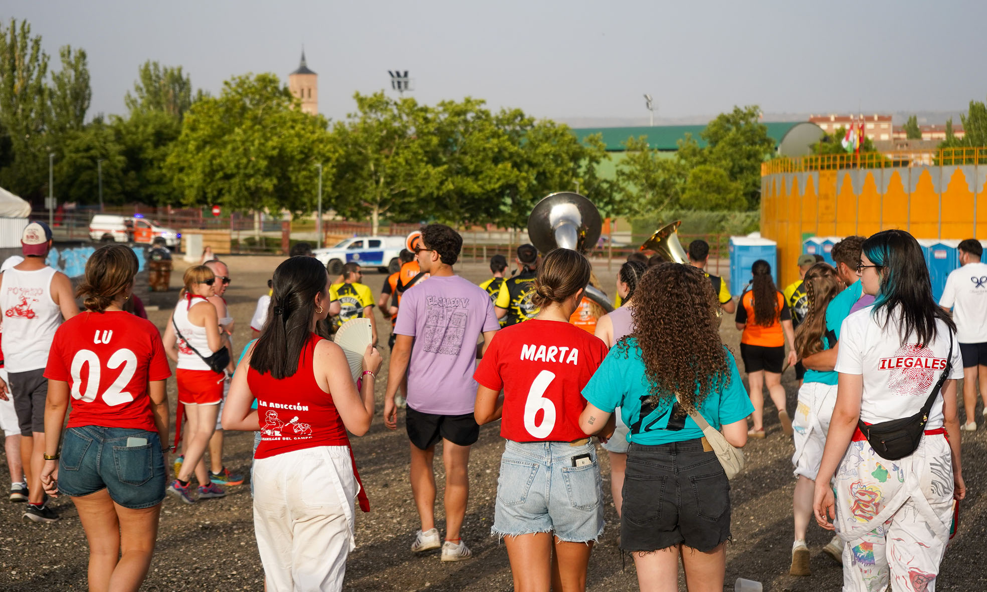 La Ruta y la Cena de Peñas llenan de ambiente el miércoles de las Fiestas de Cabanillas 2 Las peñas, protagonistas del miércoles de Fiestas