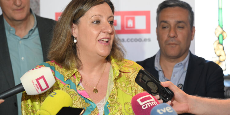 ‘Castilla-La Mancha Más Segura’ apoyará proyectos de inversión en seguridad y salud laboral en 410 empresas con 2,6 millones de euros 1 ‘Castilla-La Mancha Más Segura’ apoyará proyectos de inversión en seguridad y salud laboral en 410 empresas con 2,6 millones de euros