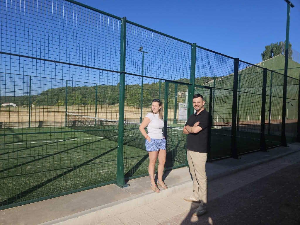 El Plan de Instalaciones Deportivas de la Diputación permite la construcción de dos pistas de pádel en Fuentes y Villalba de la Sierra El Plan de Instalaciones Deportivas de la Diputación permite la construcción de dos pistas de pádel en Fuentes y Villalba de la Sierra