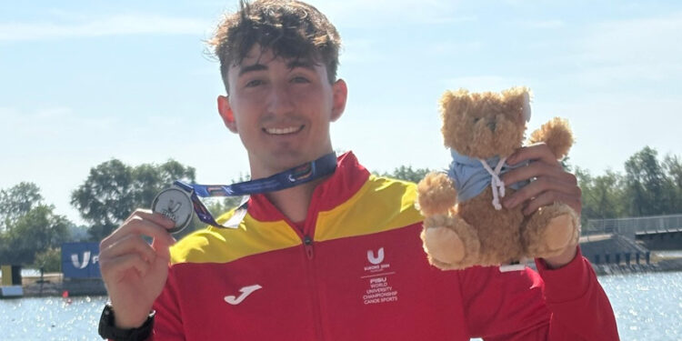 El palista conquense Carlos López Belinchón logra dos medallas en el Mundial Universitario de Piragüismo El palista conquense Carlos López Belinchón logra dos medallas en el Mundial Universitario de Piragüismo