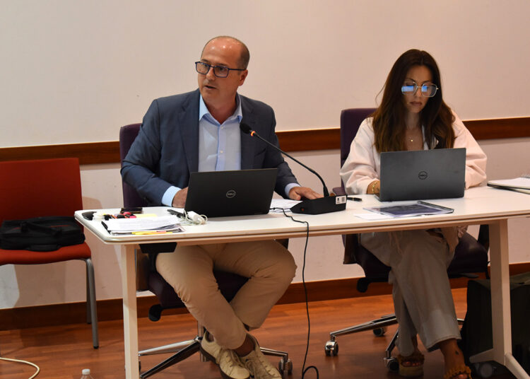 Alberto Rojo: “Guarinos no quiere apoyar a Ceuta, sino dividir entre suyos y ajenos”
