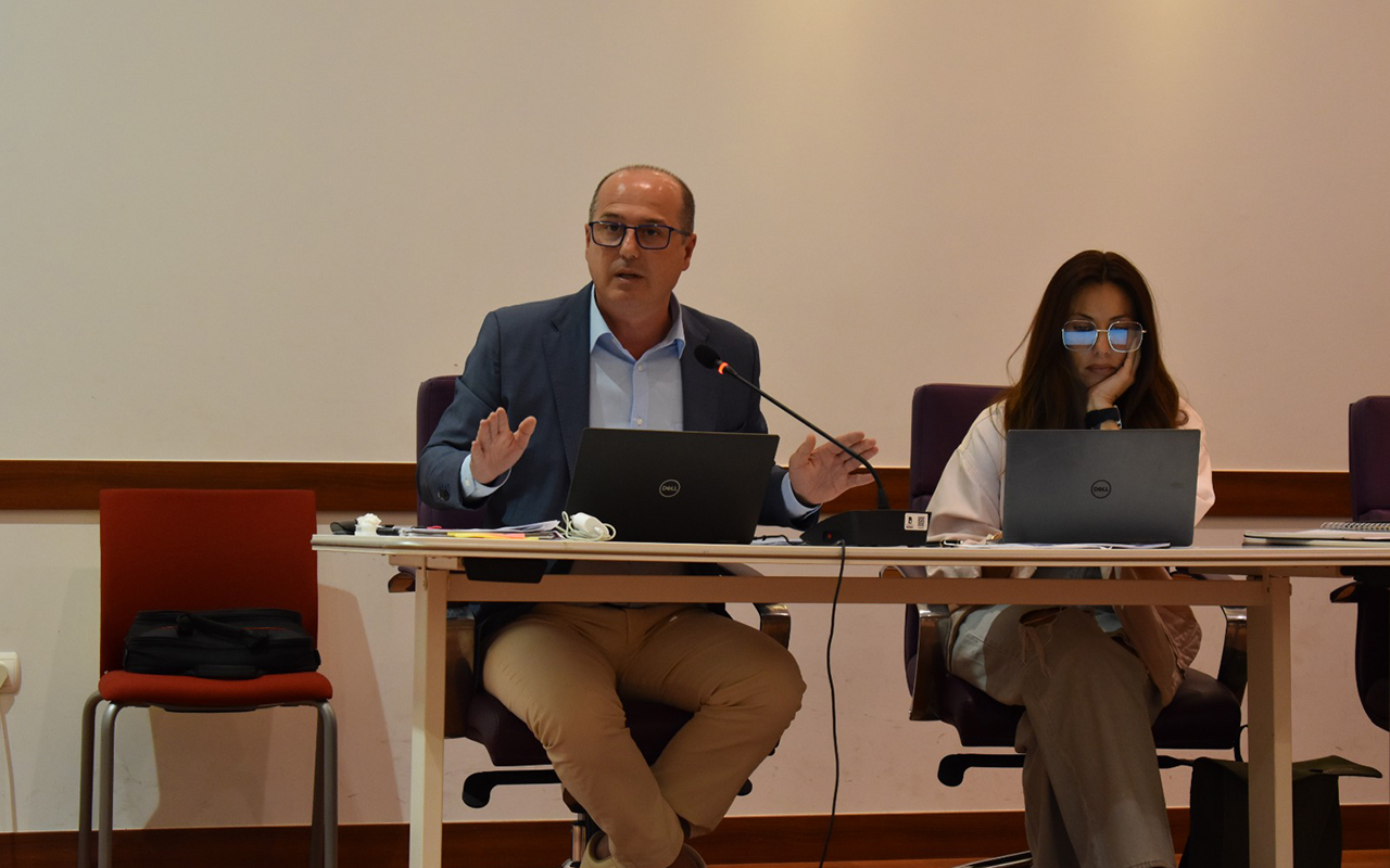 Alberto Rojo pide una movilización vecinal en Guadalajara contra el proyecto de diez millones de Guarinos Alberto Rojo pide una movilización vecinal en Guadalajara contra el proyecto de diez millones de Guarinos