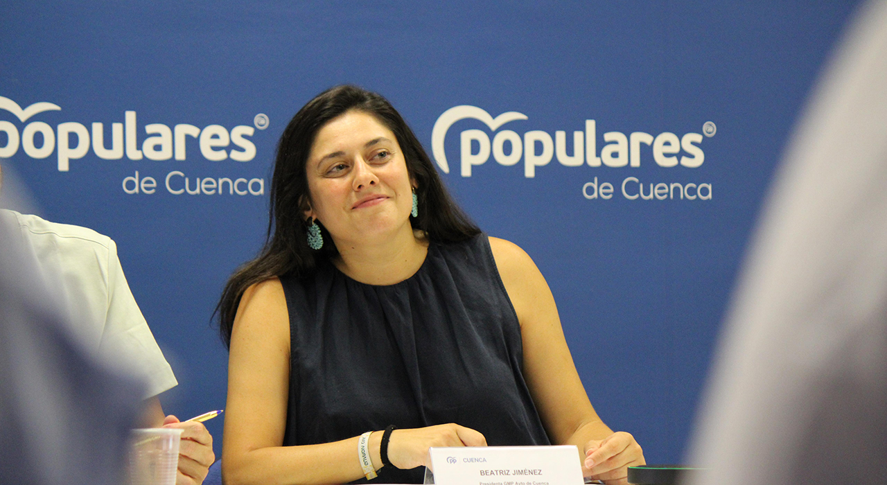 Bea Jiménez: “Las Ferias y Fiestas de San Julián 2026 arrancarán sin el Reglamento del recinto tras más de dos años de incapacidad de Dolz” 1 Bea Jiménez “Las Ferias y Fiestas de San Julián 2026 arrancarán sin el Reglamento del recinto tras más de dos años de incapacidad de Dolz”