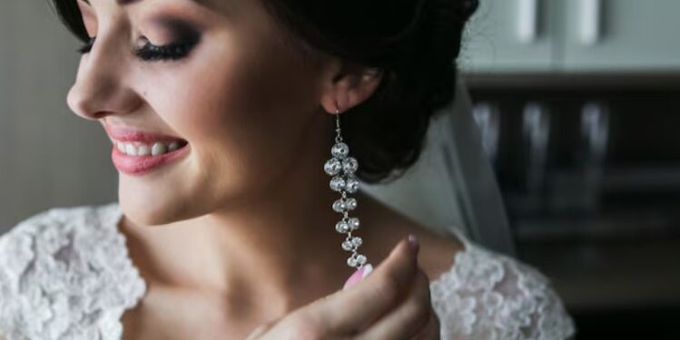 Joyas de novia que completan el look de boda Joyas de novia que completan el look de boda