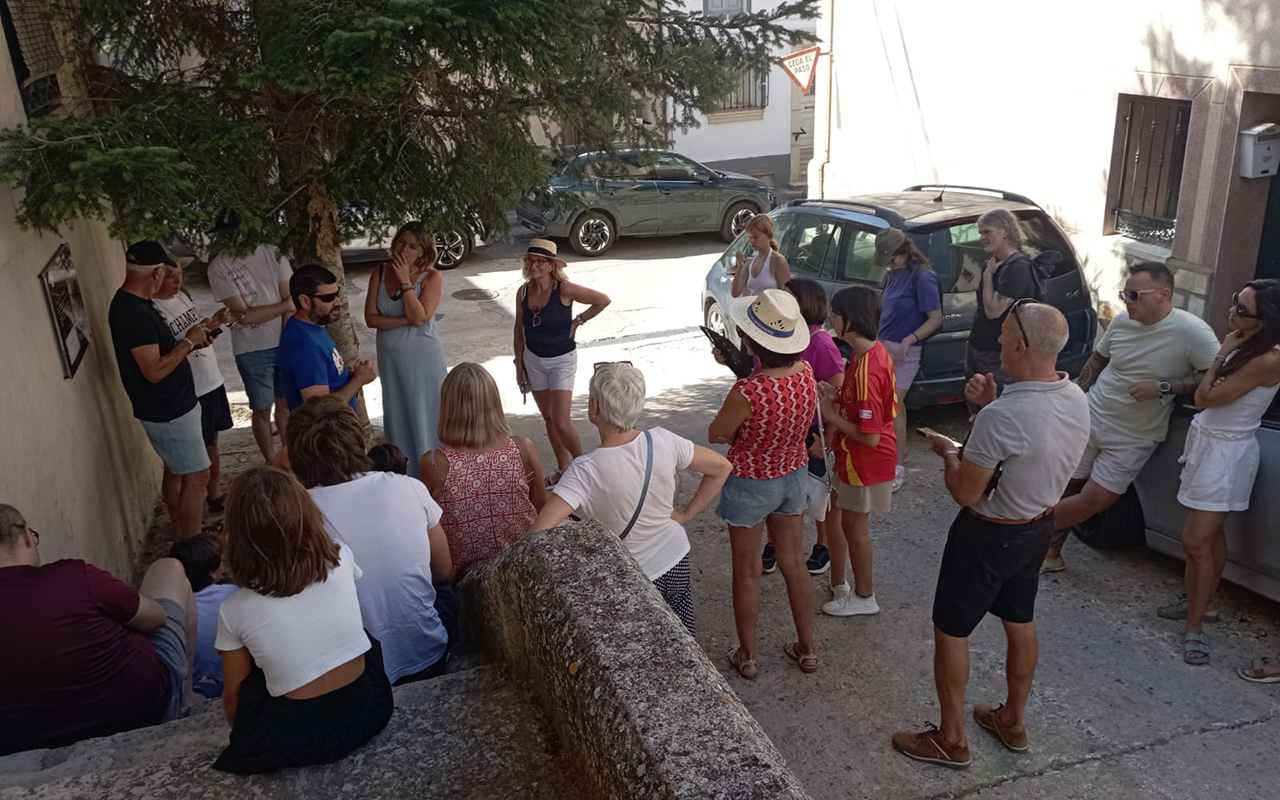 Cardenete estrena una ruta micológica urbana que une patrimonio, hongos y memoria local Cardenete estrena una ruta micológica urbana que une patrimonio, hongos y memoria local